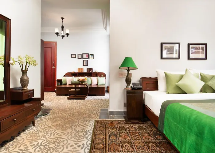 Mane History Lovers Hotel 5*
