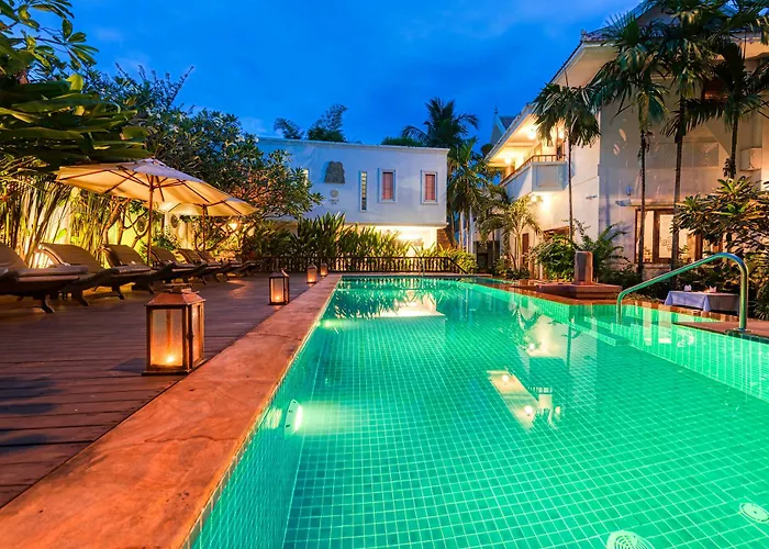 Mane History Lovers Siem Reap