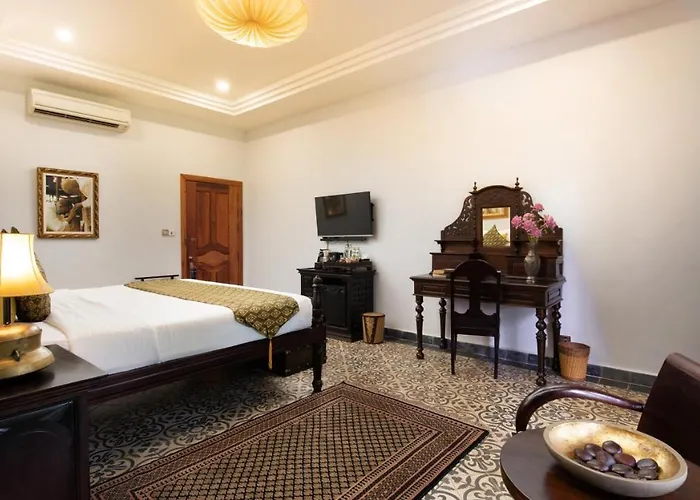 Mane History Lovers Siem Reap