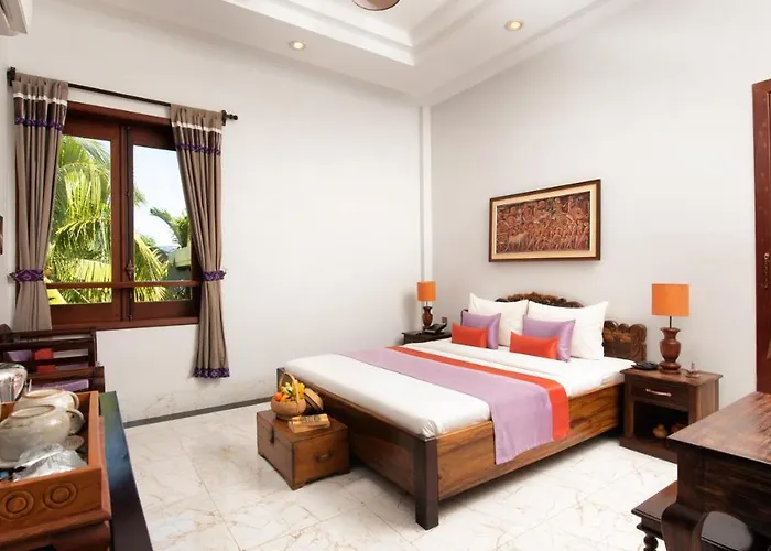 Mane History Lovers Siem Reap